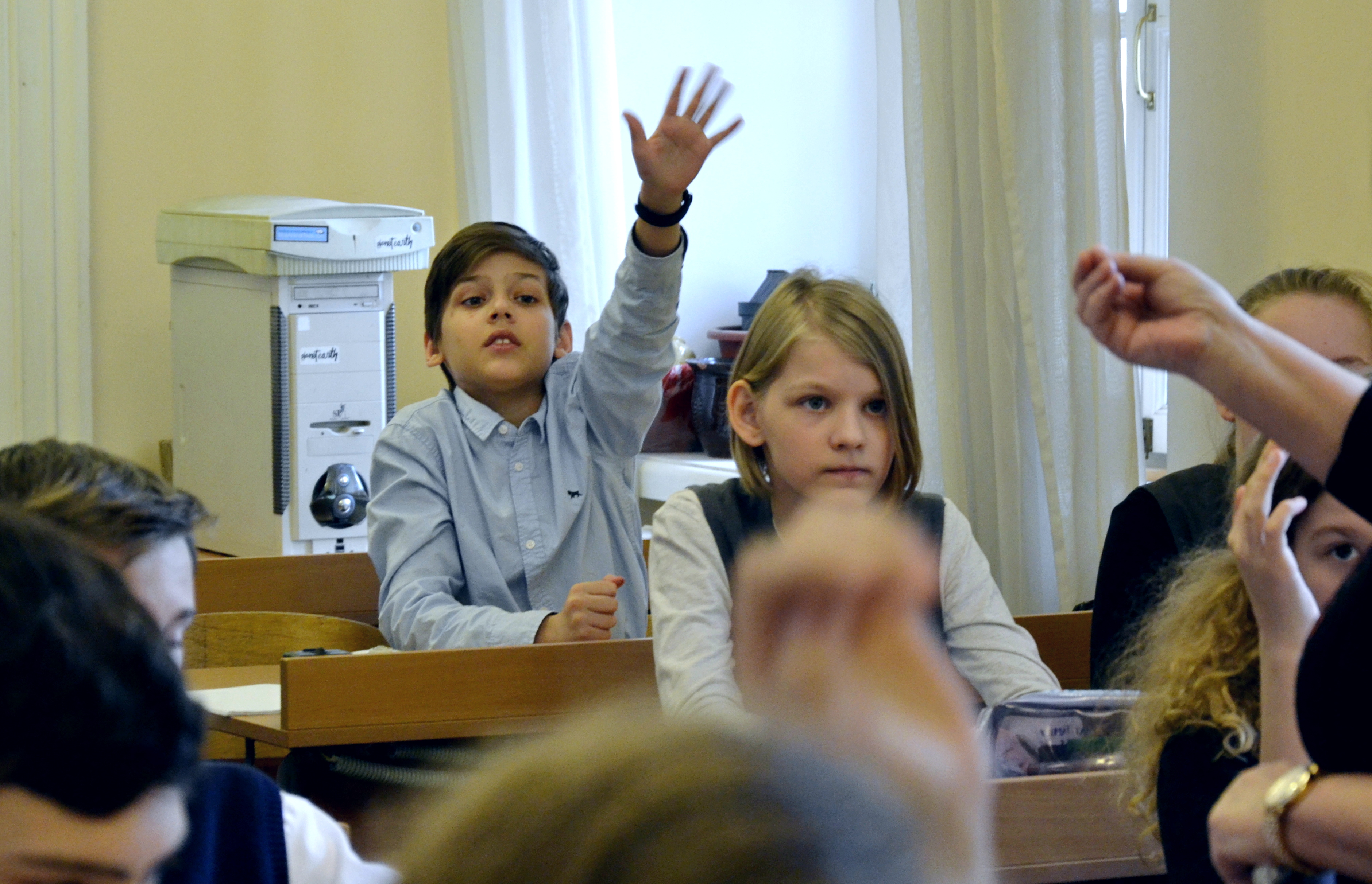 Организовано обучение для украинских детей-беженцев